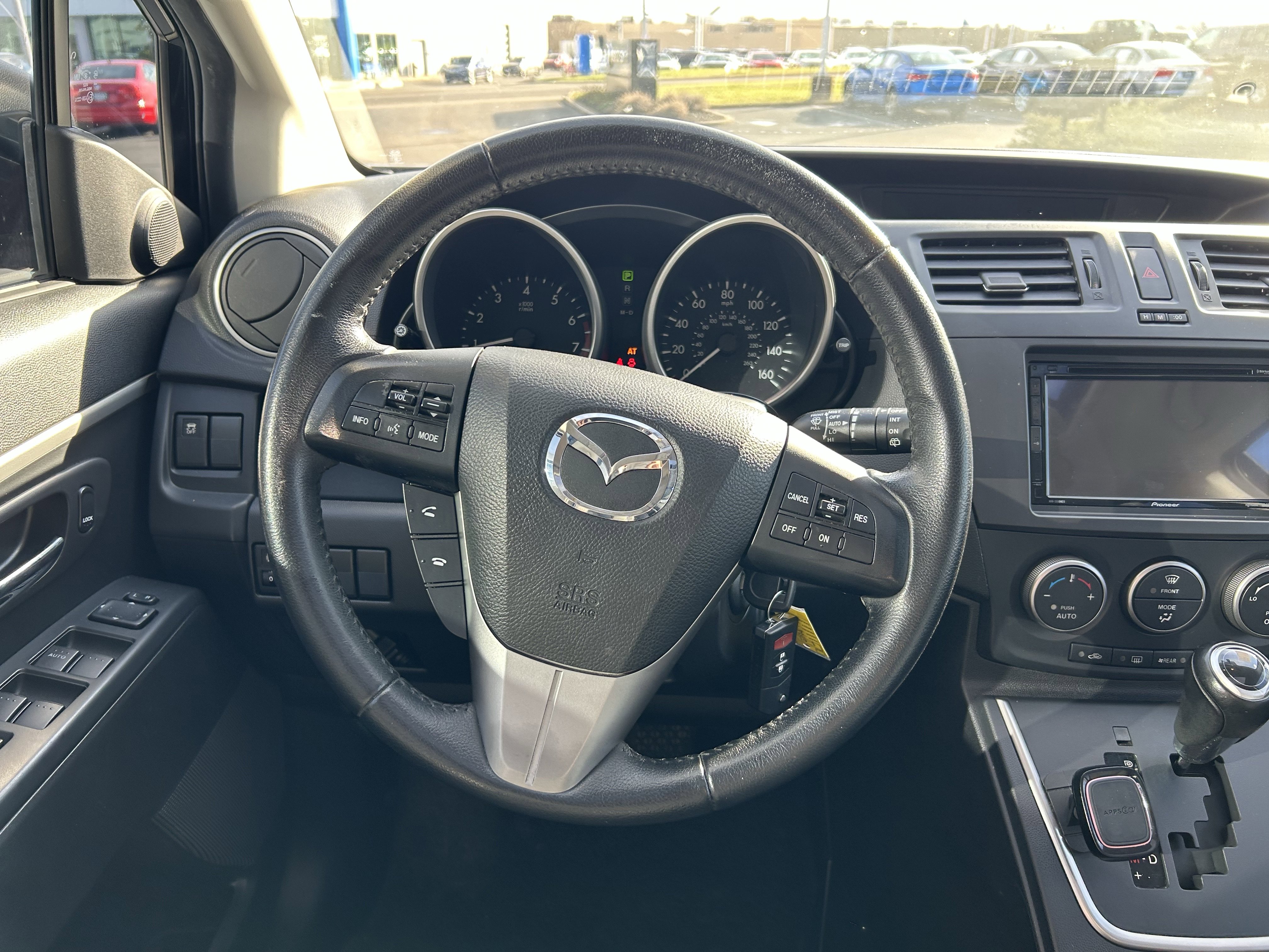 Used 2015 MAZDA MAZDA5 Grand Touring image 10