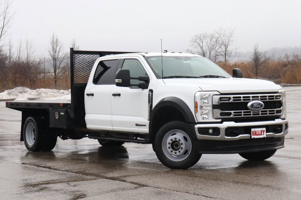 Used 2024 Ford F550 4x4 Crew Cab Super Duty image 2