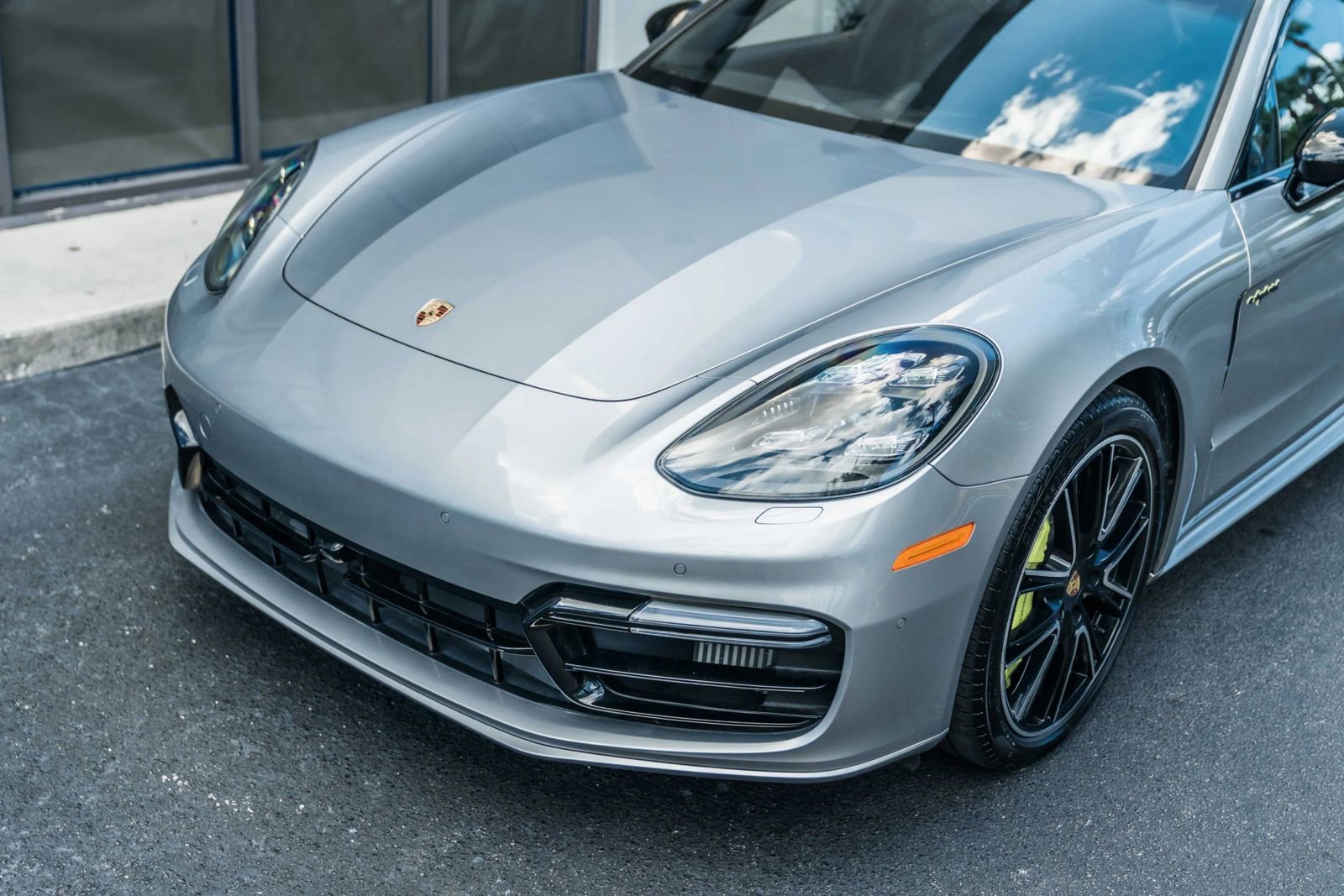 Used 2018 Porsche Panamera Turbo S AWD/4WD image 4