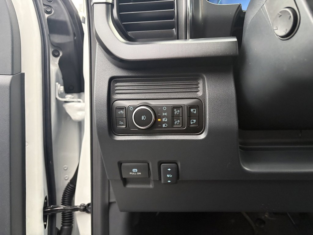 New 2026 Ford F450 Platinum w/ FX4 Off-Road Package image 37