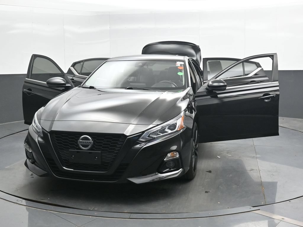 Used 2022 Nissan Altima 2.5 SR w/ Midnight Edition Package AWD/4WD image 48