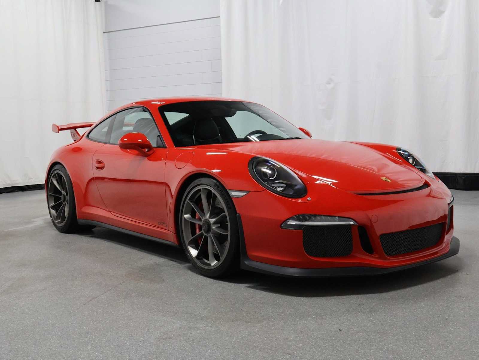 Used 2015 Porsche 911 GT3 RWD image 13