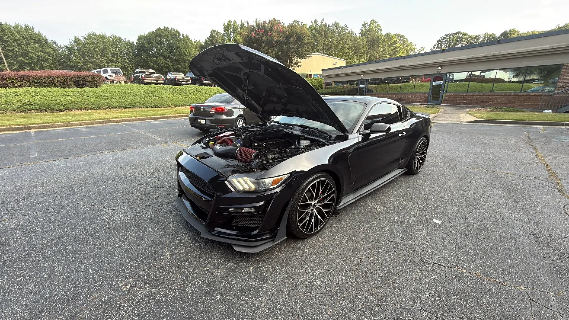 Used 2017 Ford Mustang GT Premium w/ Equipment Group 401A RWD image 26
