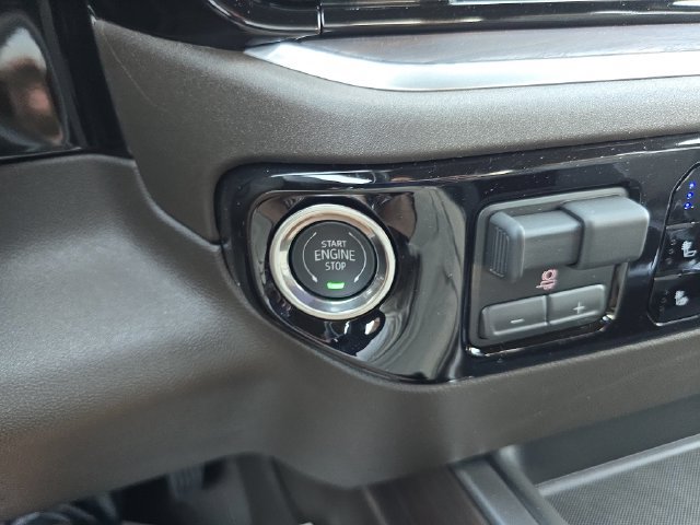 New 2026 GMC Sierra 2500 SLT w/ SLT Convenience Package AWD/4WD image 19