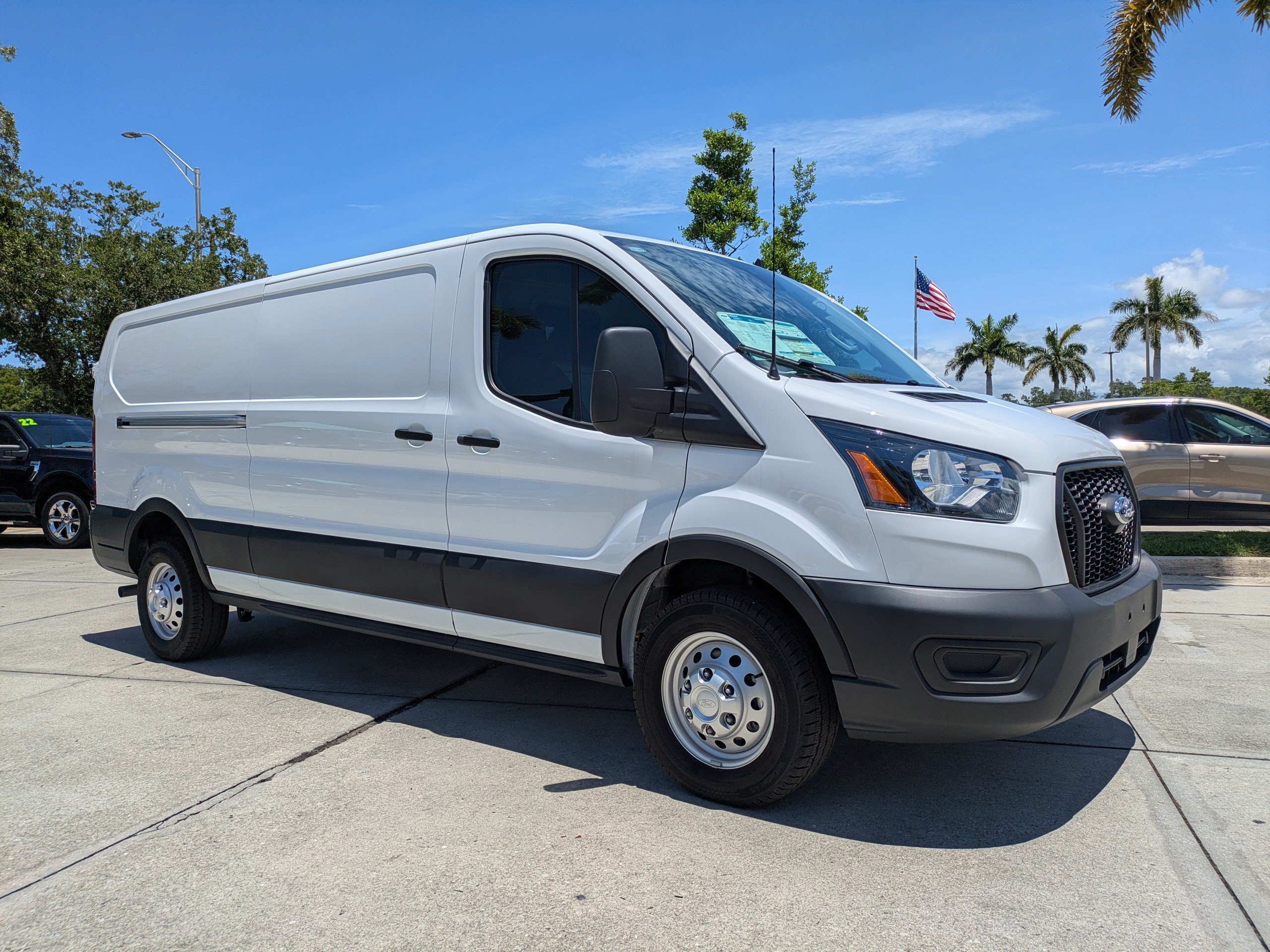 Used 2025 Ford Transit 350 148 Low Roof w/ Electrician Trade Package RWD image 7