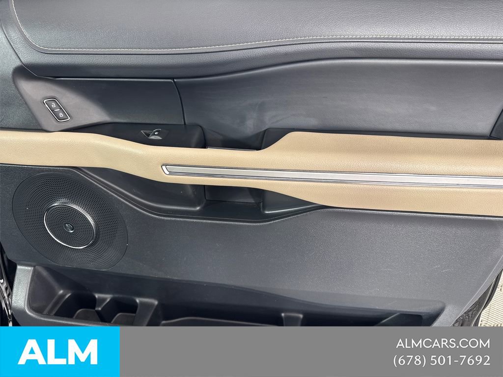 Used 2024 Ford Expedition Max Limited RWD image 18