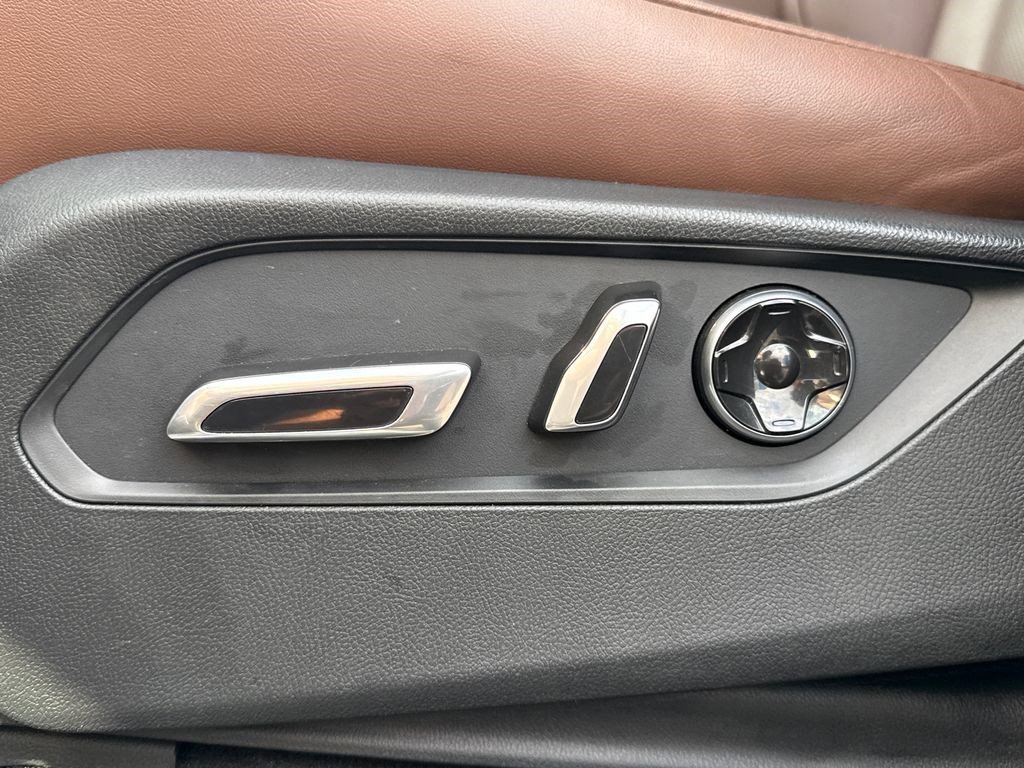 Used 2023 Acura MDX SH-AWD w/ Technology Package image 24