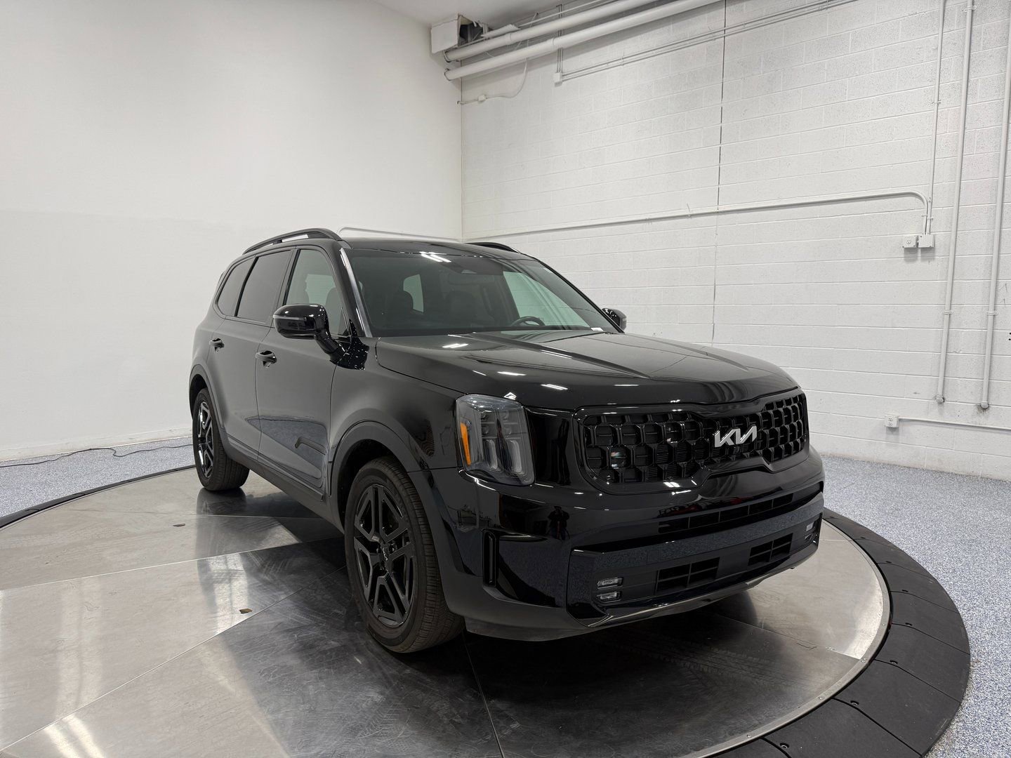 Used 2024 Kia Telluride SX X-Line