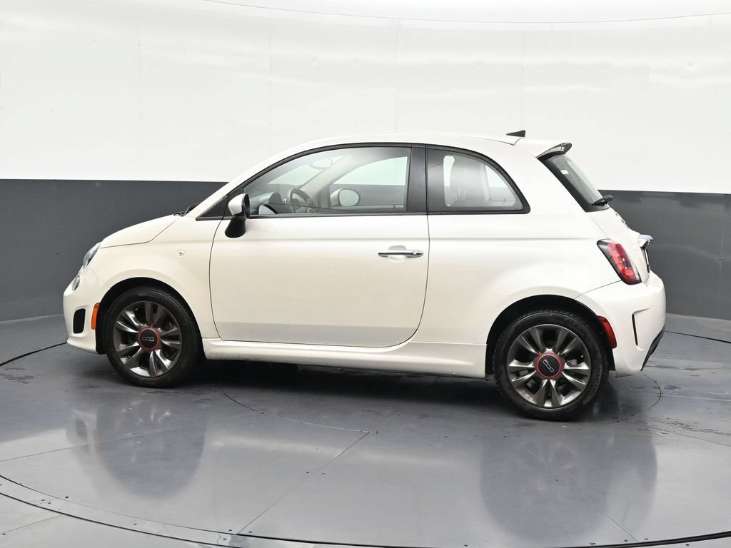 Used 2019 FIAT 500 Pop w/ Urbana Appearance Package FWD image 2