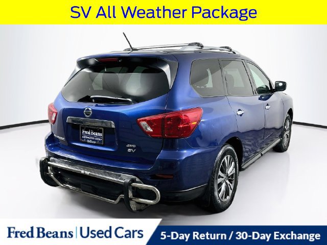 Used 2018 Nissan Pathfinder SV w/ SV All Weather Package AWD/4WD image 9