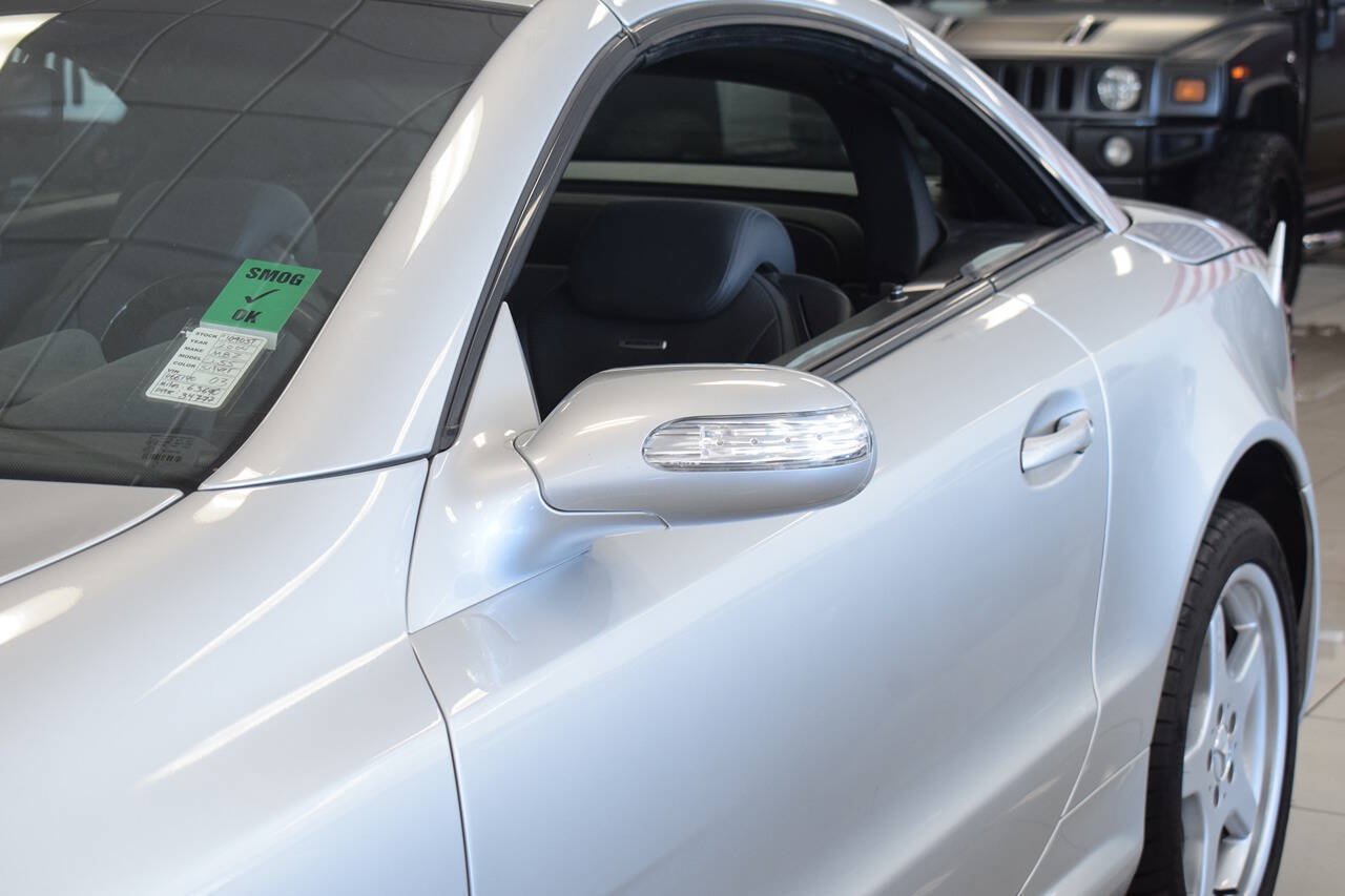Used 2004 Mercedes-Benz SL 55 AMG image 11