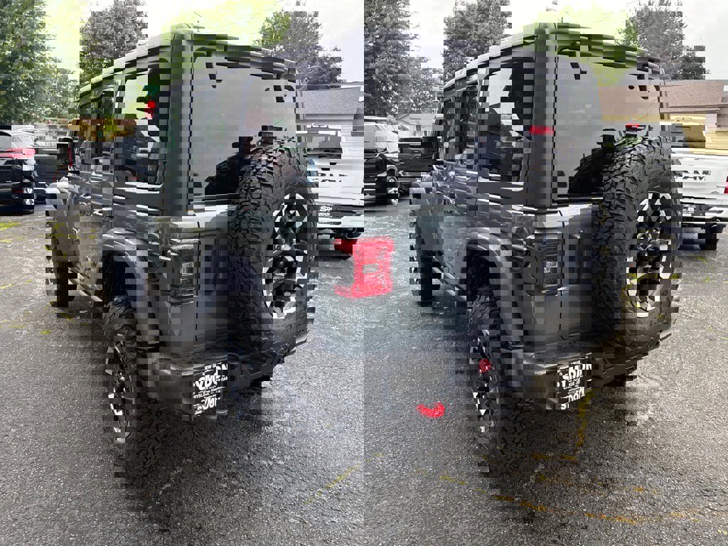 New 2025 Jeep Wrangler Unlimited Rubicon w/ Technology Group image 5