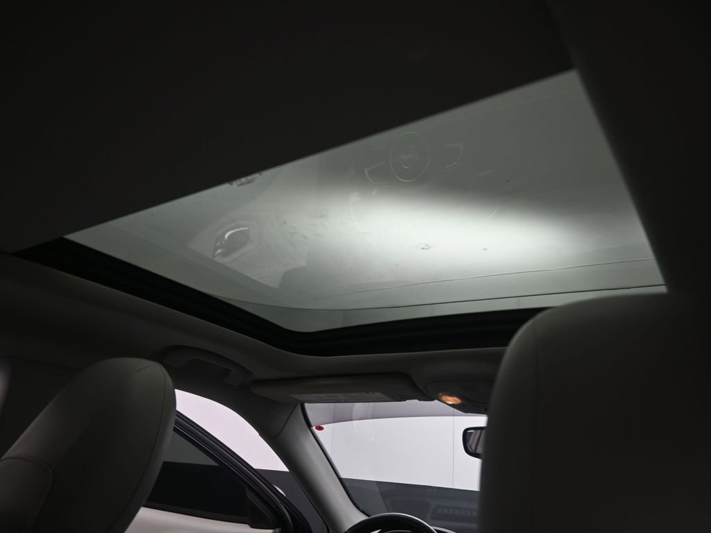 Used 2020 Jeep Compass Latitude image 27