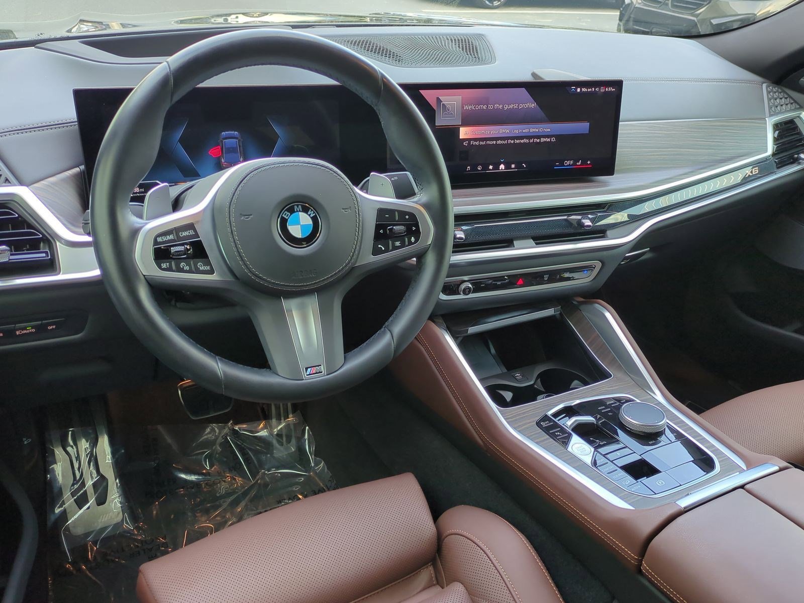 Certified 2024 BMW X6 xDrive40i w/ Premium Package image 29