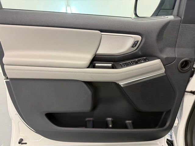 New 2026 Ford Expedition Active RWD image 12