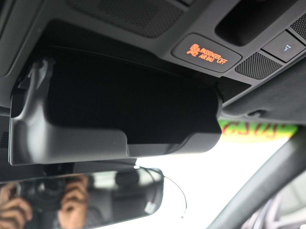 Used 2025 Genesis G70 3.3T Advanced w/ Sport Prestige Package image 41