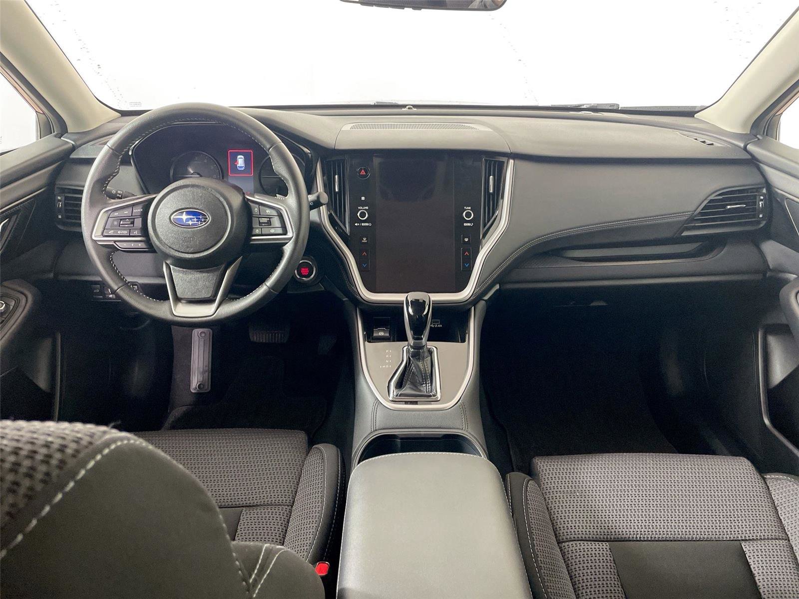 Used 2025 Subaru Outback Premium image 29