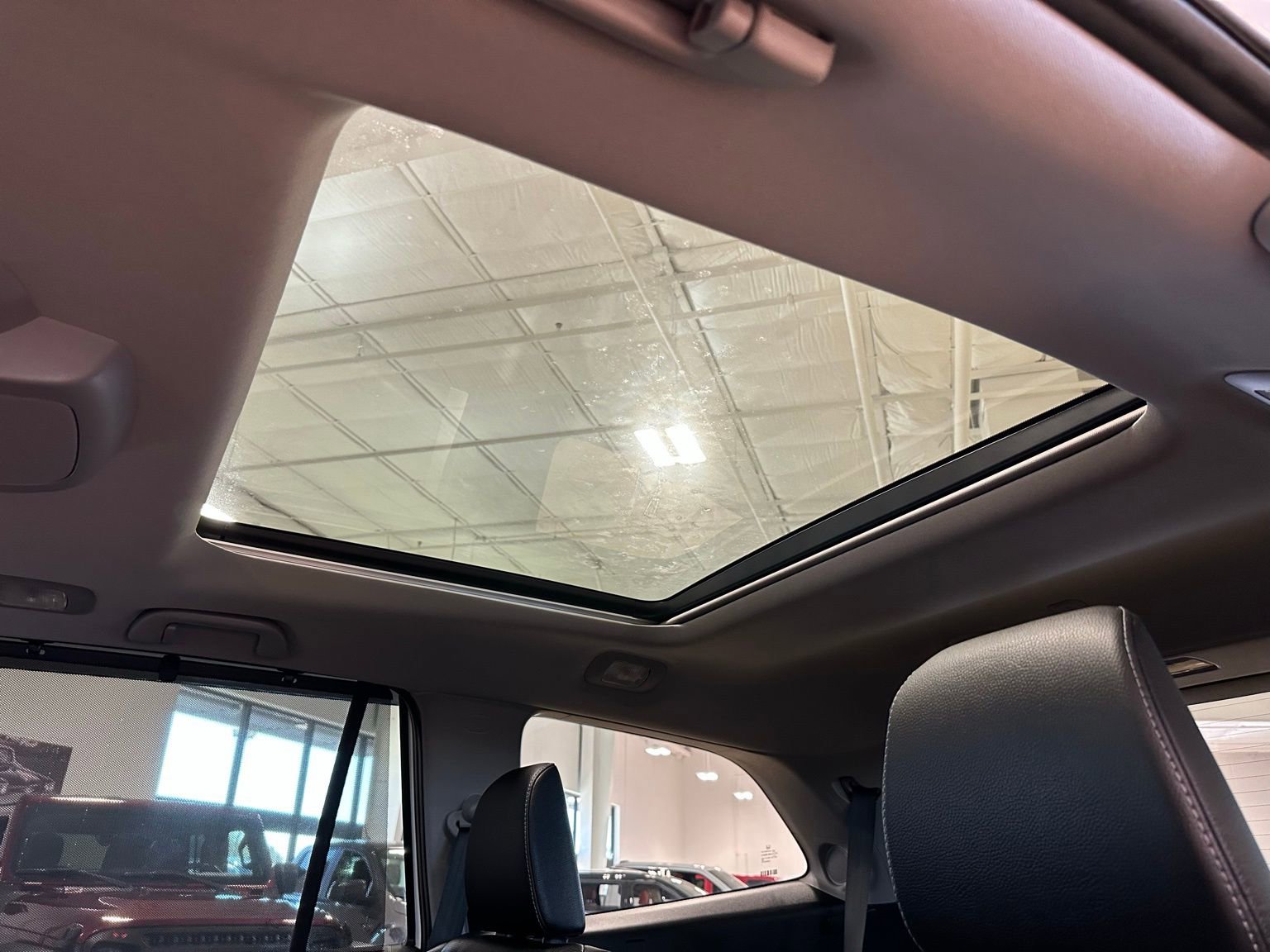 Used 2020 Honda Pilot Elite image 38