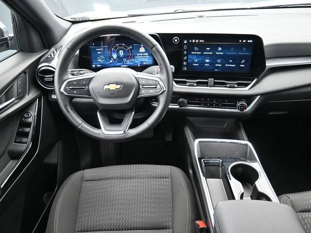 Used 2025 Chevrolet Equinox LT image 26