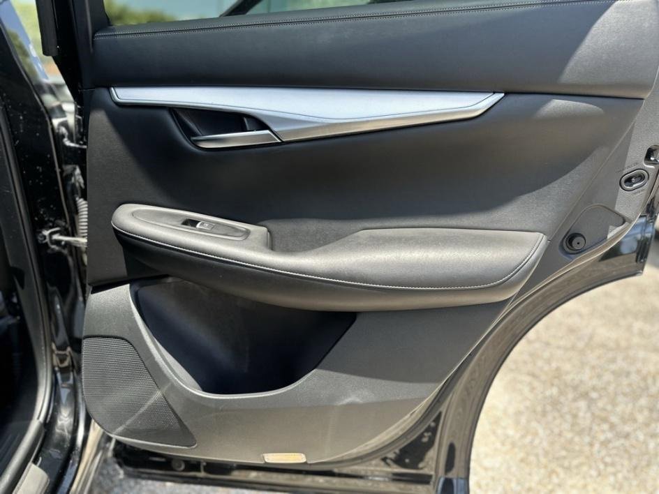 Used 2021 INFINITI QX50 Luxe w/ Appearance Package image 18