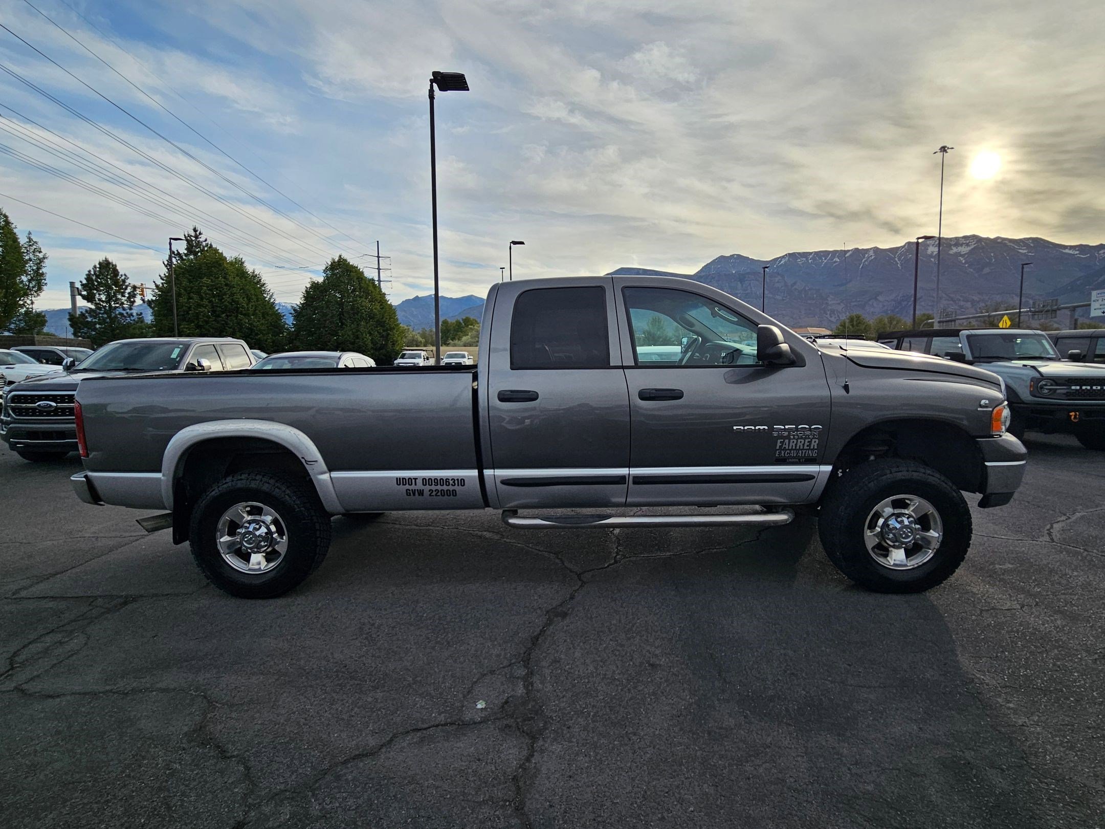 Used 2005 Dodge Ram 2500 Truck SLT w/ Quad Cab Big Horn Value Group AWD/4WD image 2