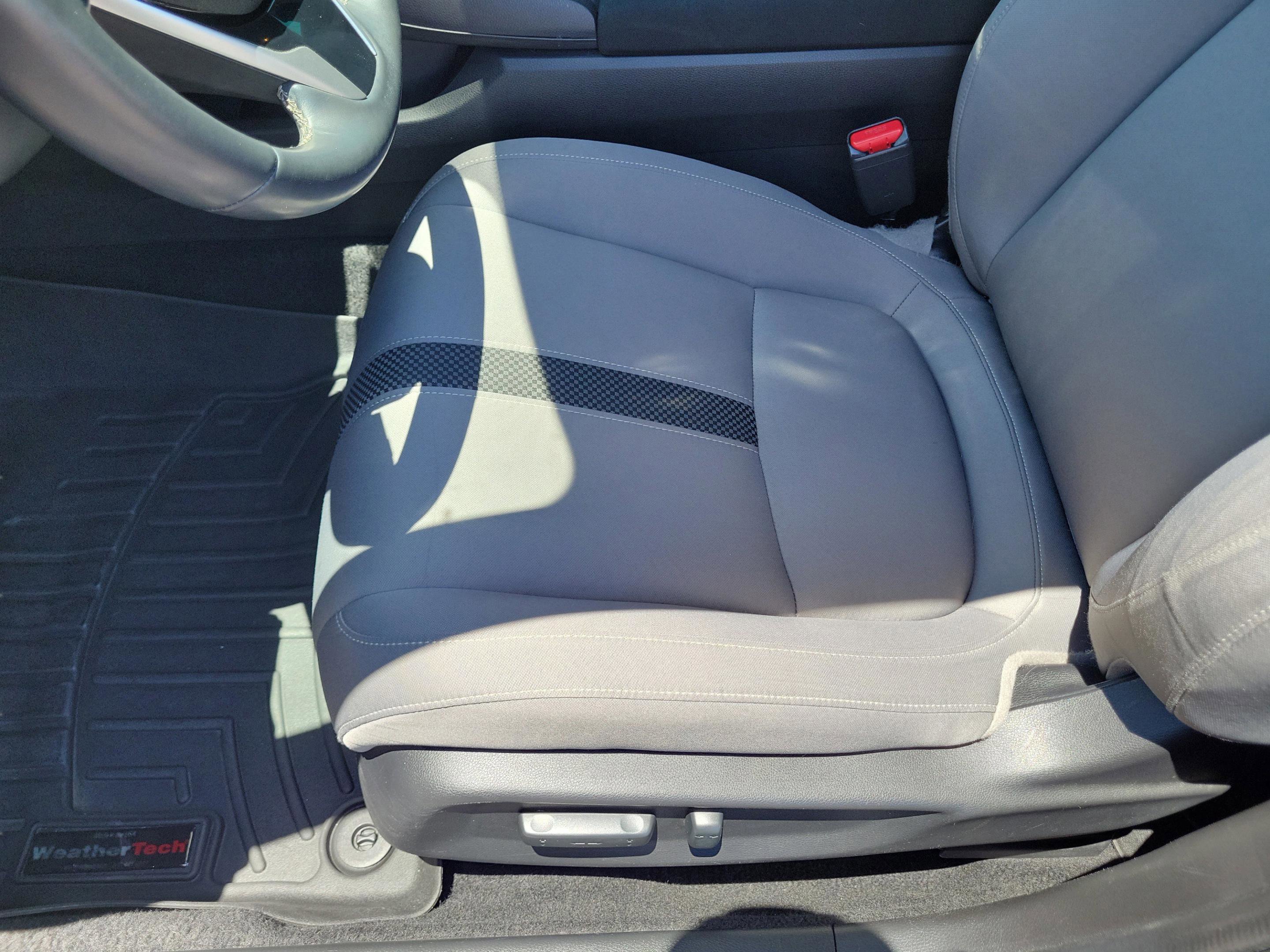 Used 2019 Honda Civic EX image 25