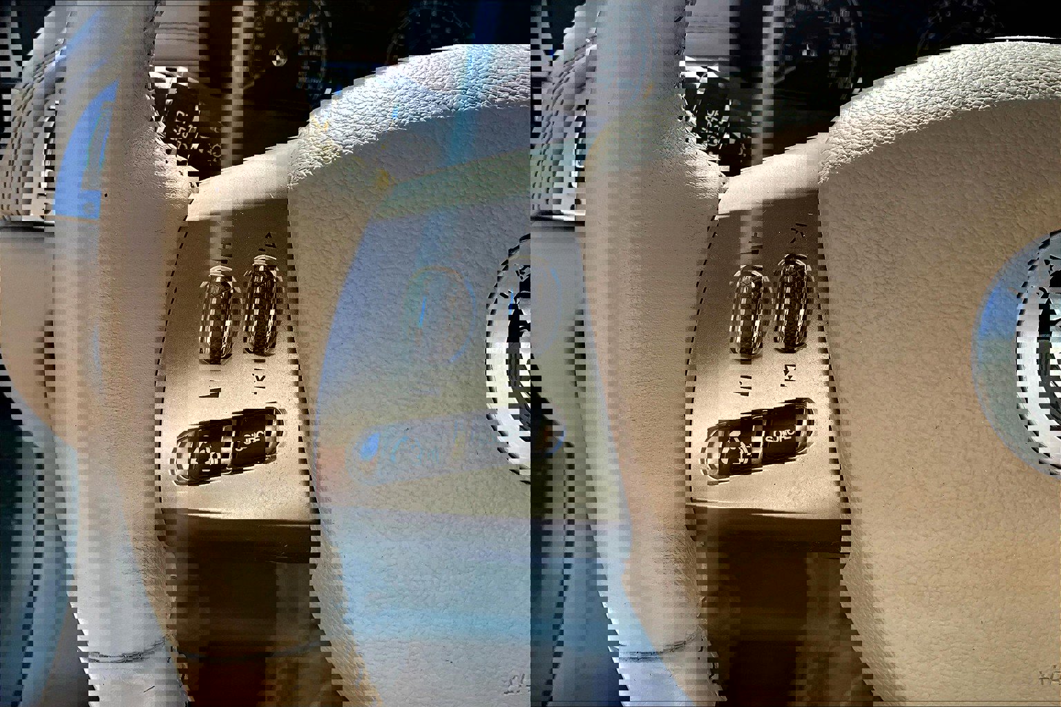 Used 2010 Jaguar XK Convertible image 21