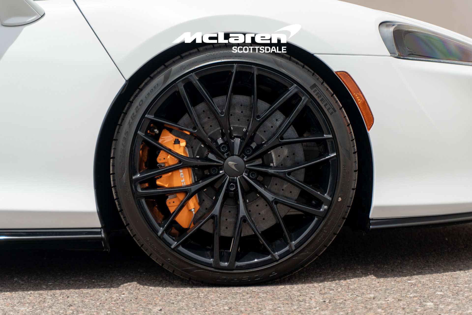 New 2026 McLaren GTS RWD image 32