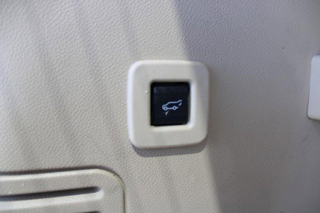 Used 2017 Ford Expedition EL XLT w/ Equipment Group 202A image 13