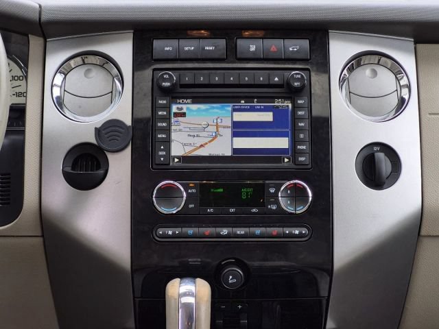 Used 2013 Ford Expedition EL Limited RWD image 18