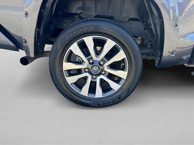 Used 2018 Toyota Tundra Limited w/ Limited Premium Package image 22