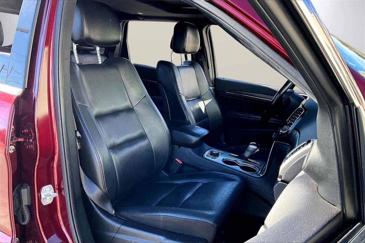 Certified 2020 Jeep Grand Cherokee Limited image 24