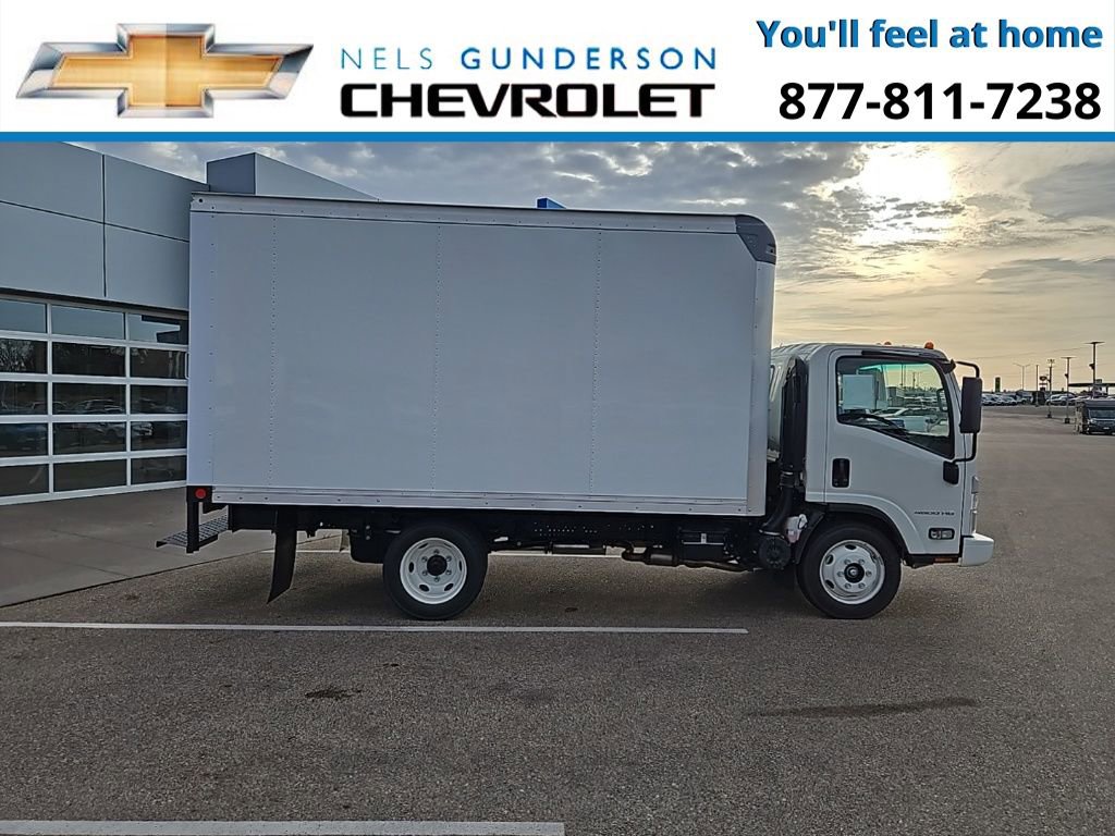 New 2025 Chevrolet Low Cab Forward image 7