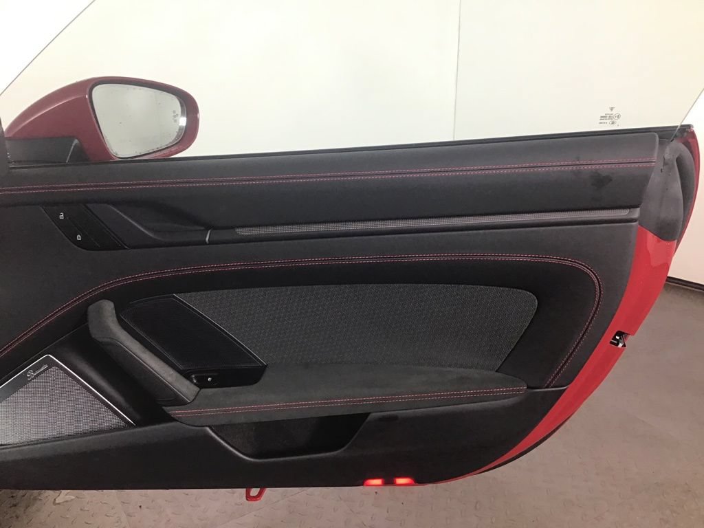 Certified 2025 Porsche 911 Carrera GTS RWD image 18