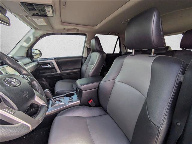 Used 2022 Toyota 4Runner SR5 Premium w/ Moonroof Package AWD/4WD image 10