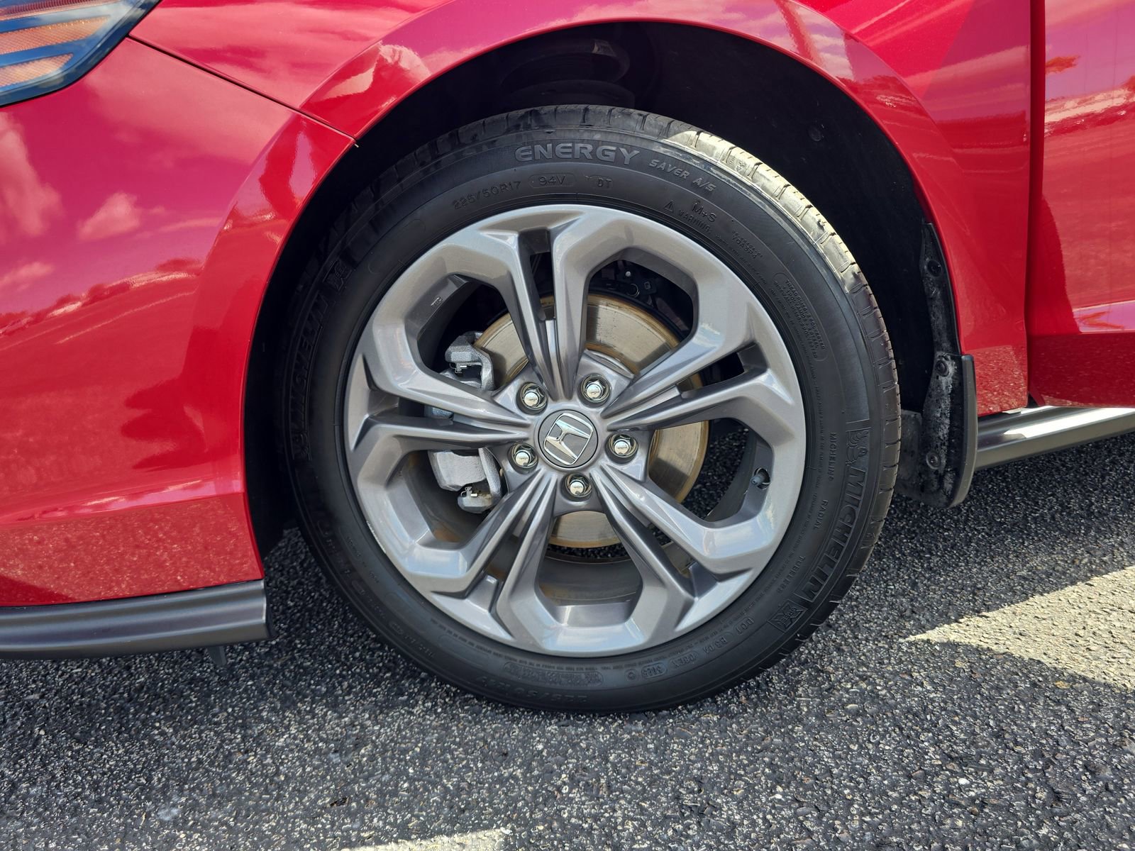 Certified 2024 Honda Accord EX image 28