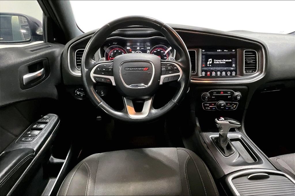 Used 2017 Dodge Charger R/T RWD image 6