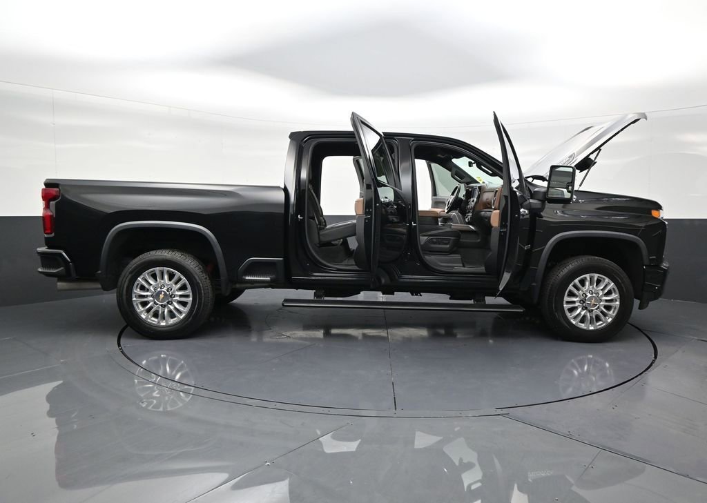 Used 2022 Chevrolet Silverado 2500 High Country w/ Z71 Off-Road Package image 29