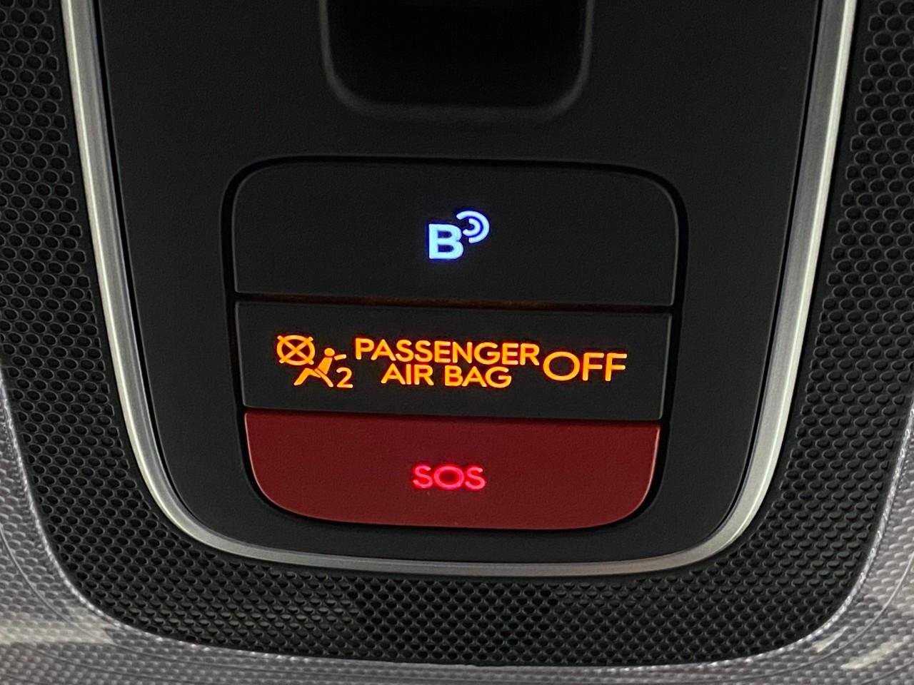 Certified 2025 Hyundai Elantra SEL FWD image 28