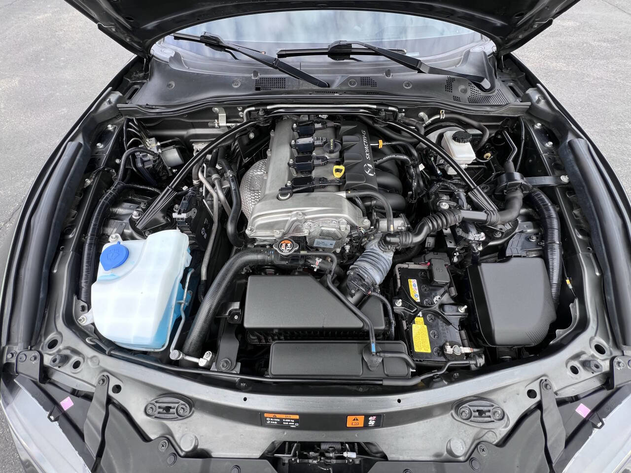 Used 2020 MAZDA MX-5 Miata Club image 25