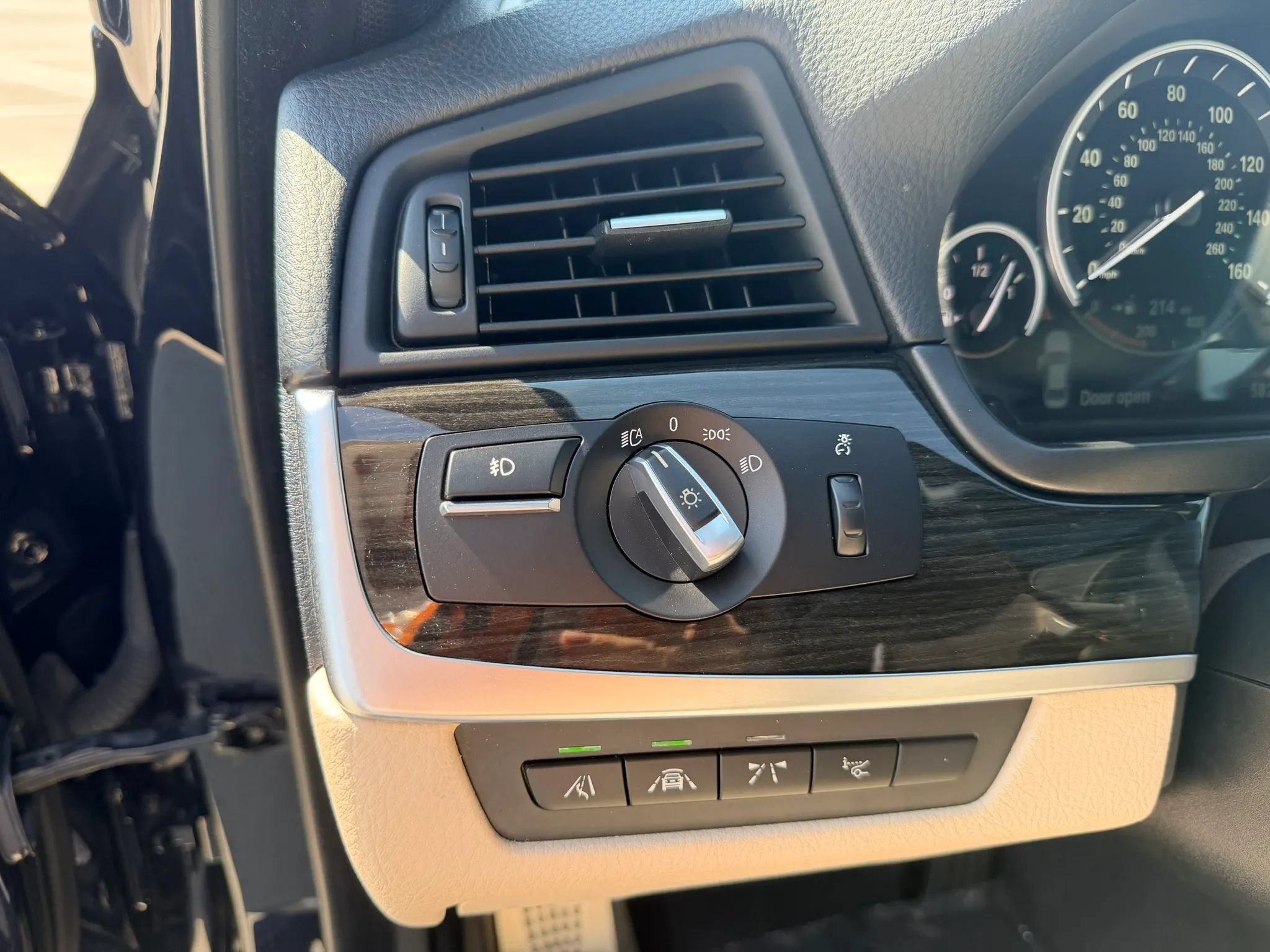 Used 2016 BMW 535i Sedan RWD image 17