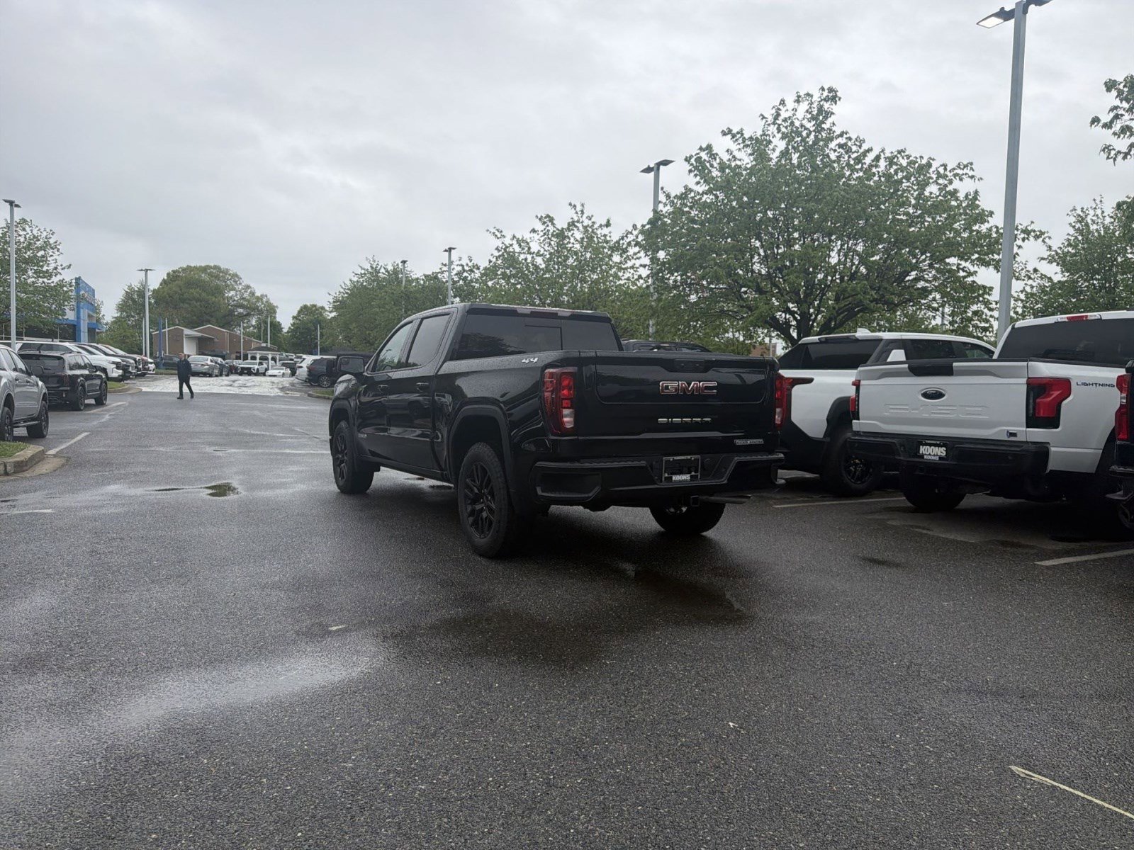 New 2026 GMC Sierra 1500 Elevation w/ Preferred Package AWD/4WD image 4