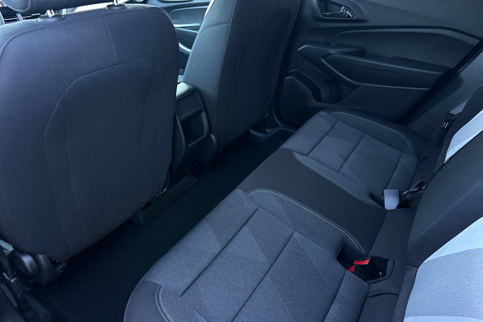 New 2026 Chevrolet Trax LS w/ LS Convenience Package FWD image 12