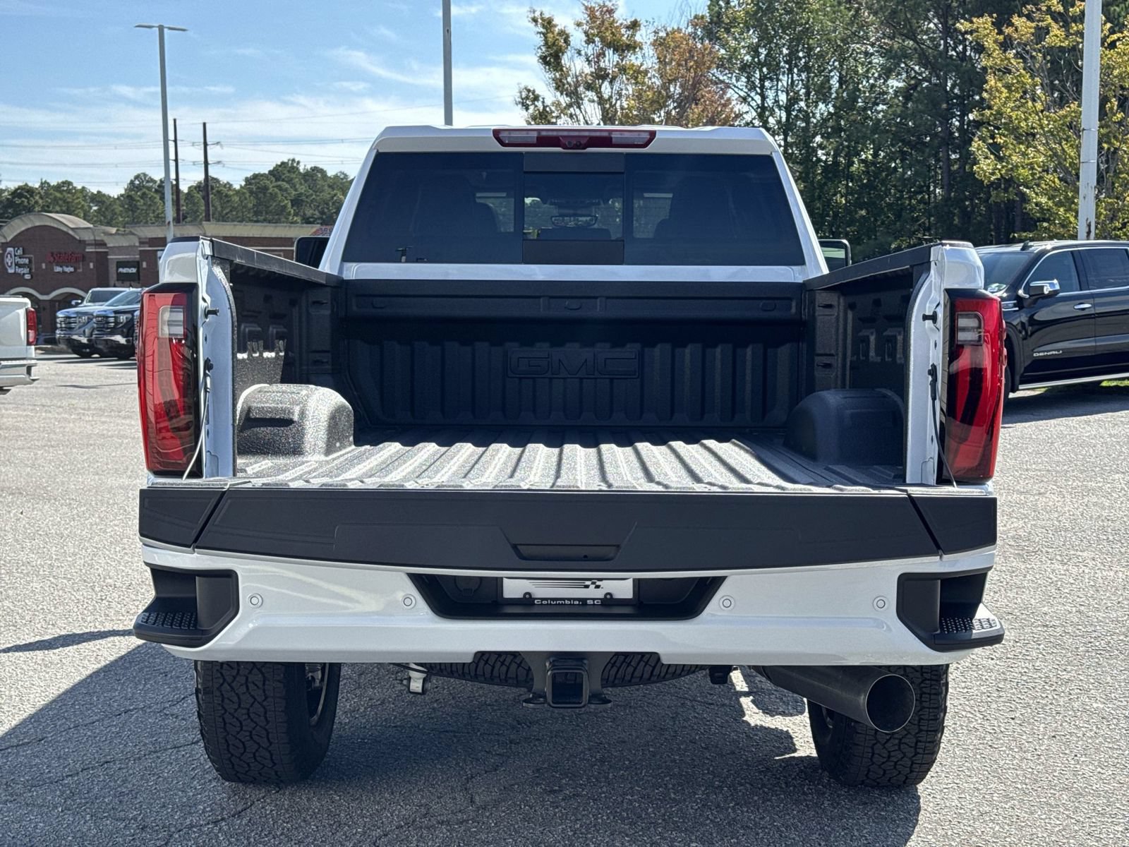 Used 2026 GMC Sierra 2500 Denali w/ Technology Package AWD/4WD image 32