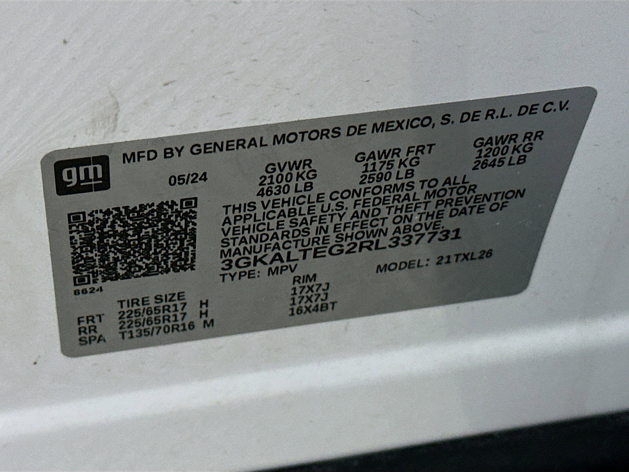 Used 2024 GMC Terrain SLE image 12