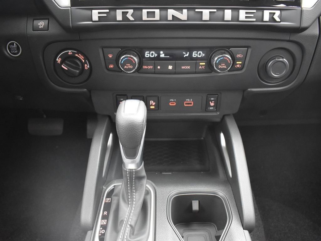 New 2025 Nissan Frontier SV w/ SV Convenience Package image 10