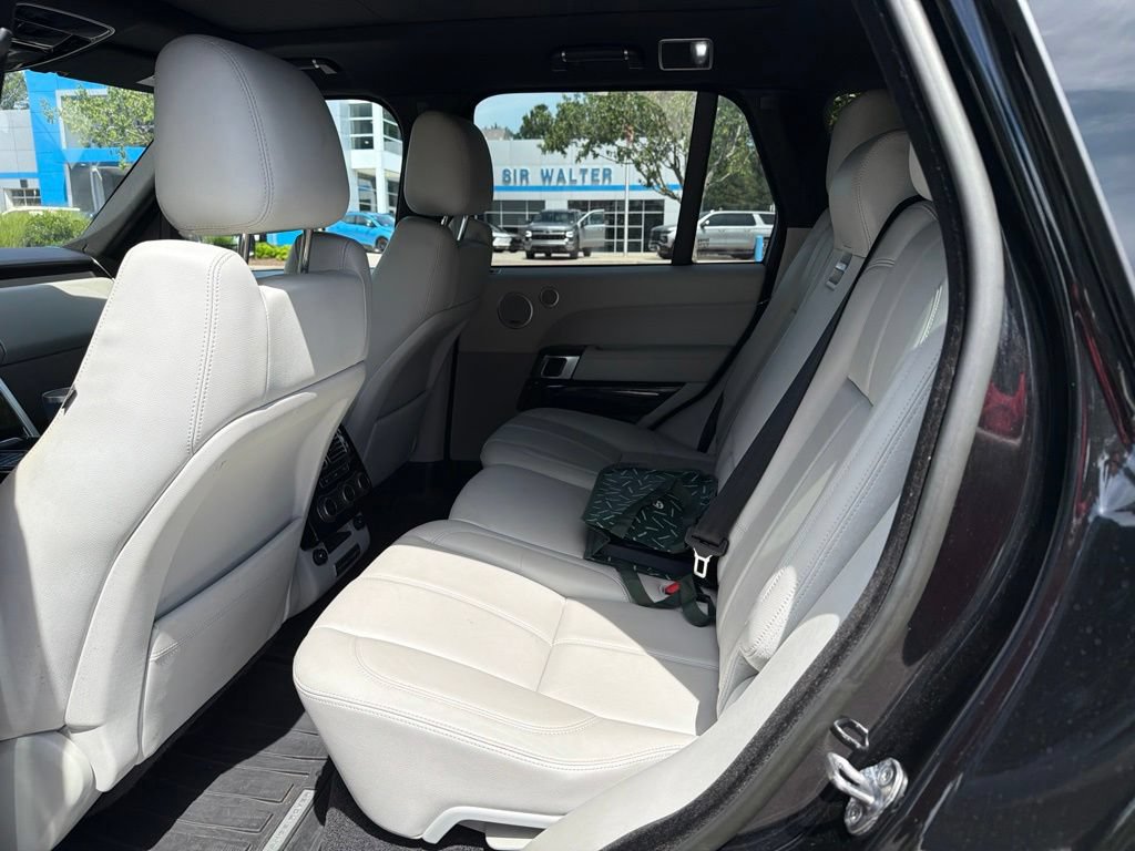 Used 2016 Land Rover Range Rover AWD/4WD image 24