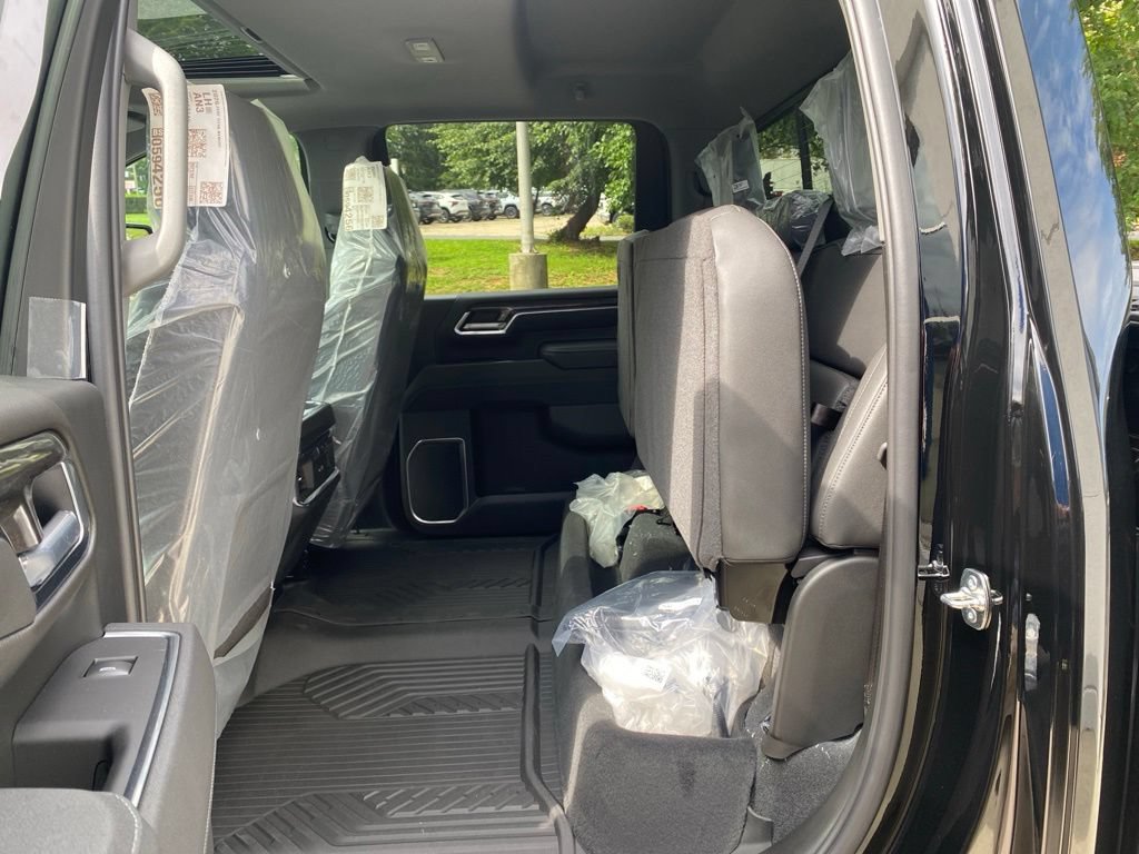New 2026 Chevrolet Silverado 2500 LTZ w/ LTZ Plus Package AWD/4WD image 14