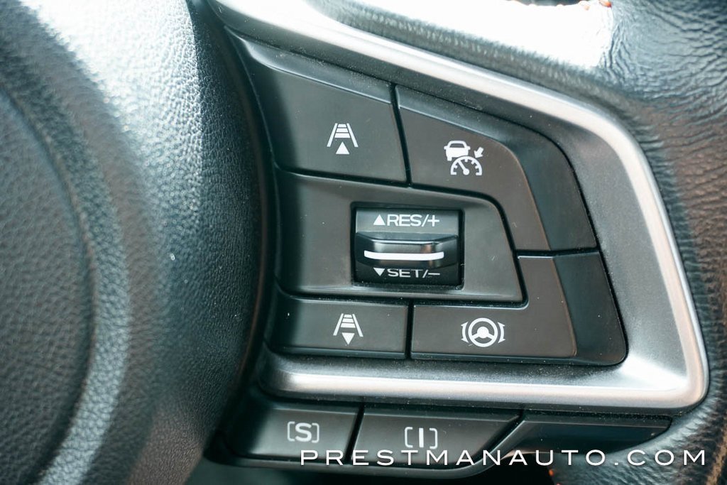 Used 2022 Subaru Crosstrek 2.0i Premium w/ Moonroof Package image 31