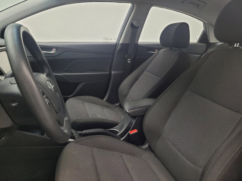 Used 2020 Hyundai Accent SEL FWD image 17